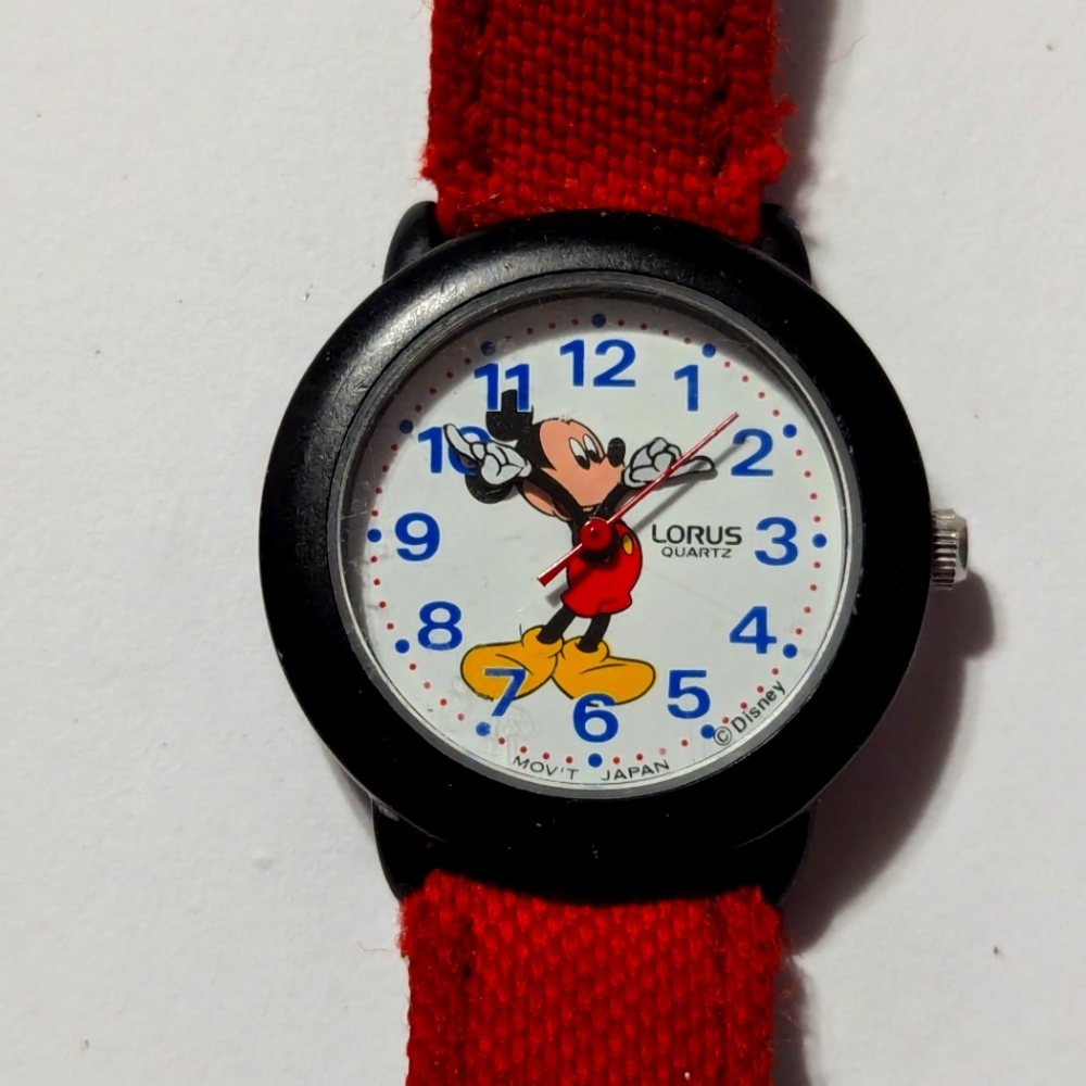 Vintage Lorus Mickey Mouse Watch - Disney / V821 029